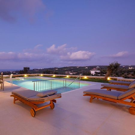 Apartment Tilio - New Apartment With Private Pool 1400M From The Beach Réthimno Kültér fotó