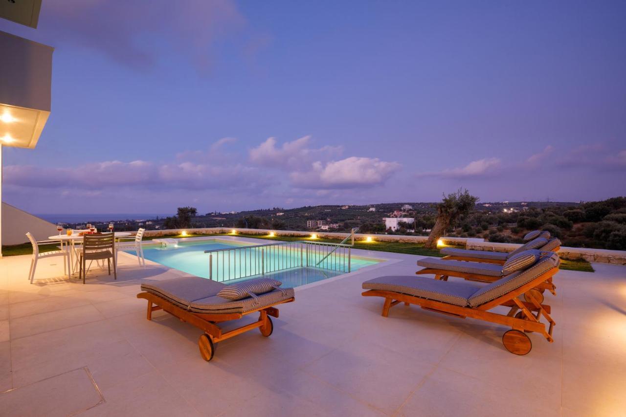 Apartment Tilio - New Apartment With Private Pool 1400M From The Beach Réthimno Kültér fotó